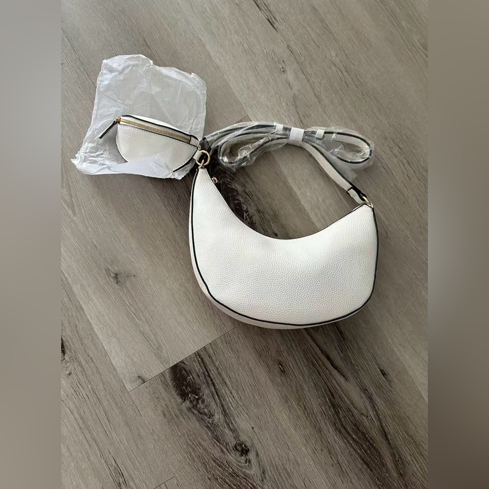 🫘 Bean-Shaped Handbag with A Mini-Bag, White Color